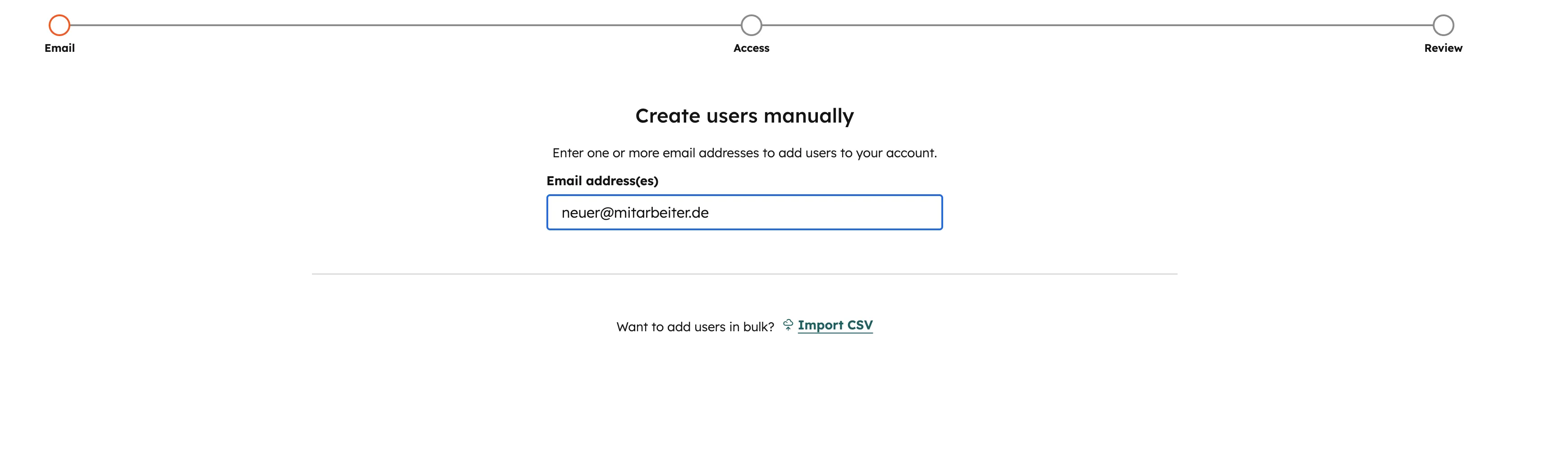 HubSpot Create users manually Email-Adresse eingeben