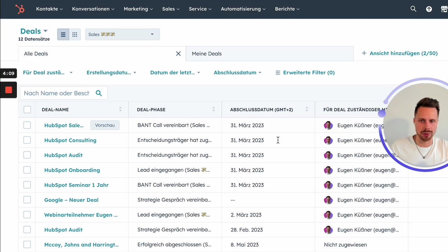 HubSpot Deals-Übersicht mit Deal-Phasen und zuständigen Mitarbeitern