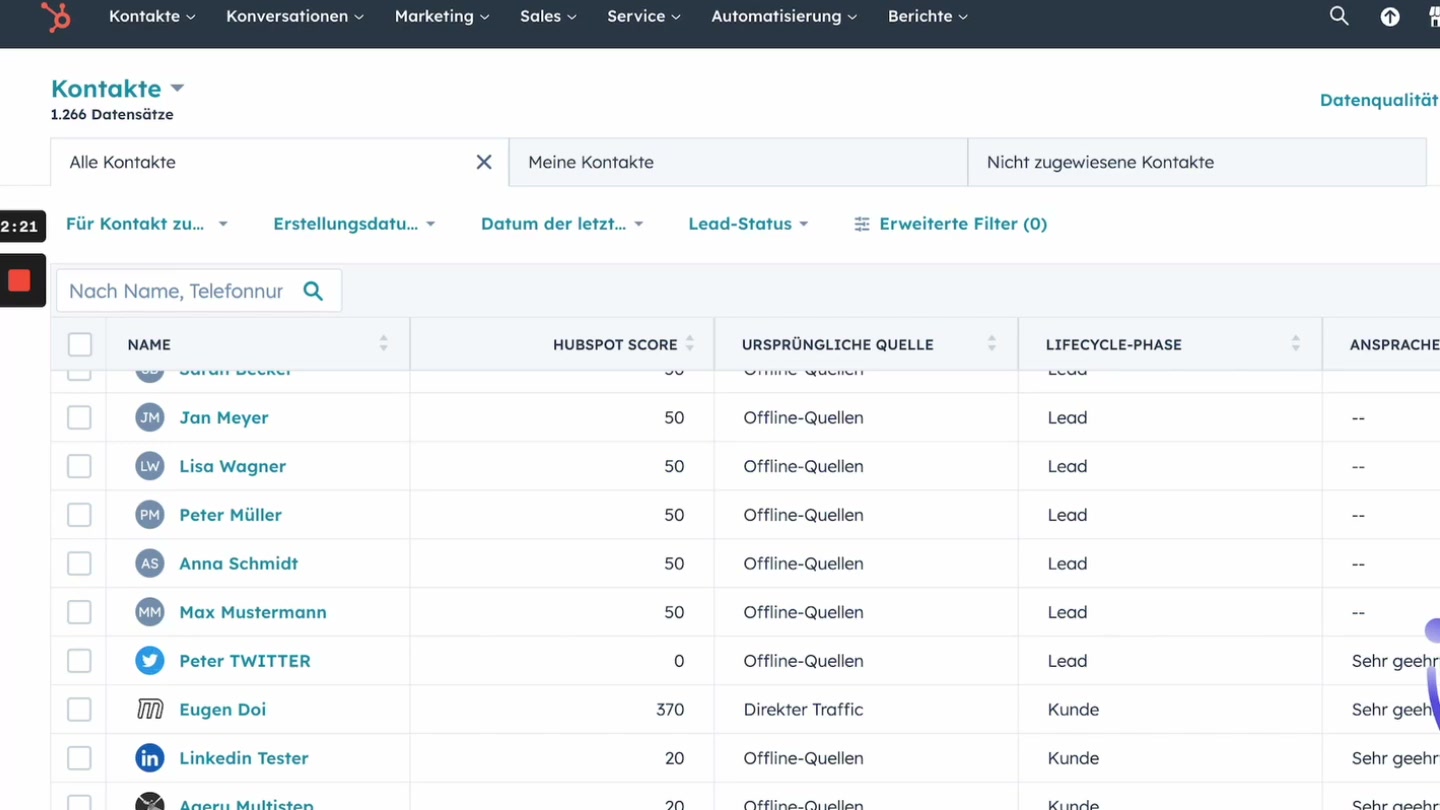 HubSpot Kontakte mit Lead-Scoring, Lifecycle-Phase und Ansprache-Feld