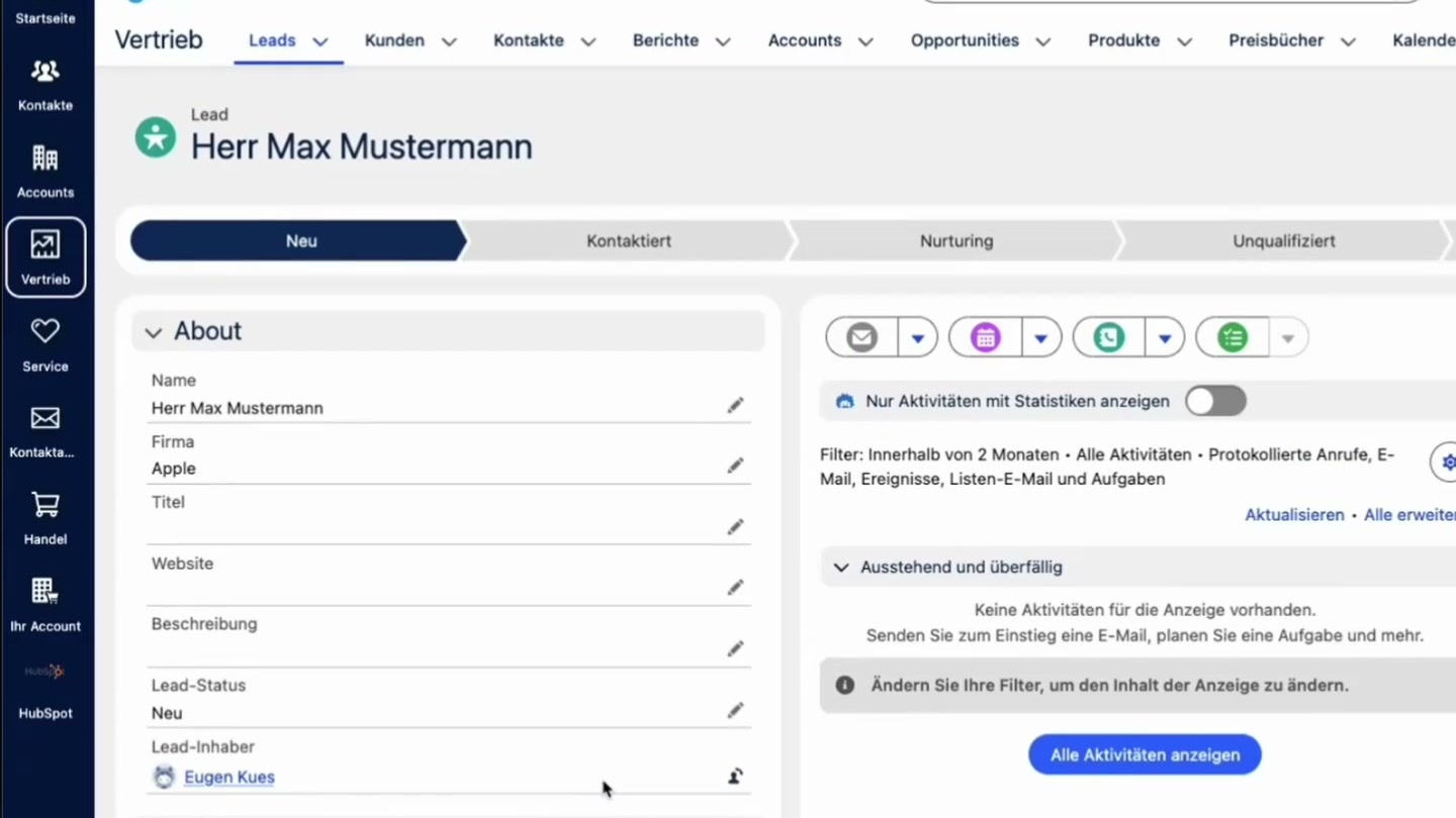 Salesforce Lead-Detailansicht mit Stages Neu, Kontaktiert, Nurturing, Unqualifiziert